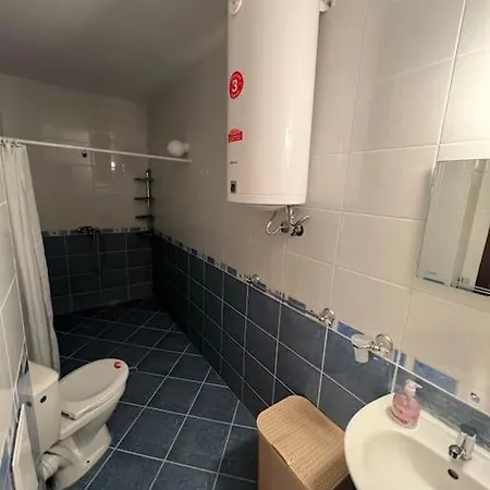アパート Spacious Sunny 2 Bedroom Fits 6