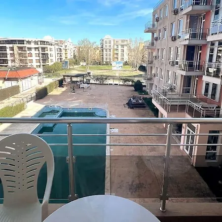 Apartment Spacious Sunny 2 Bedroom Fits 6 Sunny Beach